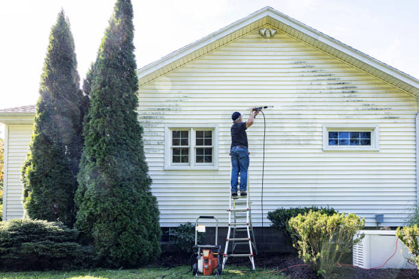 Best Concrete Pressure Washing  in Cloverleaf, TX